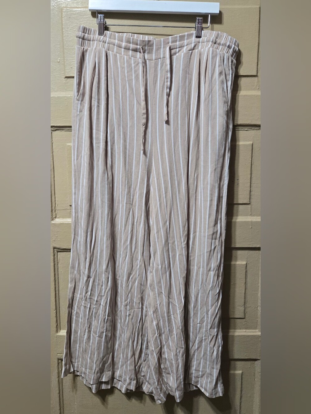 Torrid High Waisted Tan White Pin Striped Straight Legged Trouser EUC Size: 1X